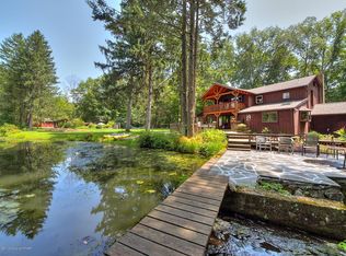 263 Cherry Lane Rd, Bartonsville, PA 18321