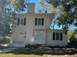408 Fountain Pl, Burlington, NC 27215