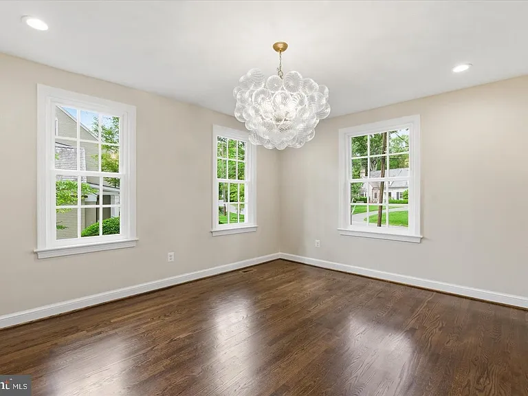 7825 Oldchester Rd — Photo 22