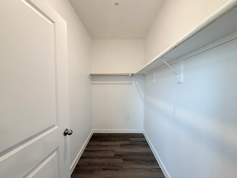 Beyond The Bend Apartments — Photo 52