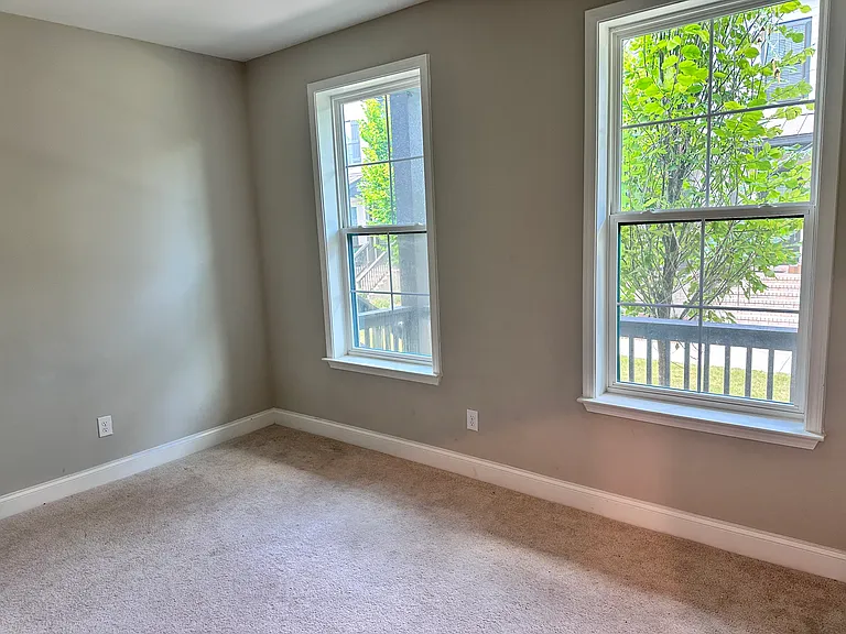 954 Catamaran Ct — Photo 8