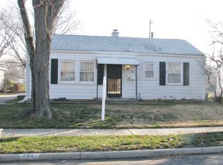 386 Old Village Rd, Columbus, OH 43228