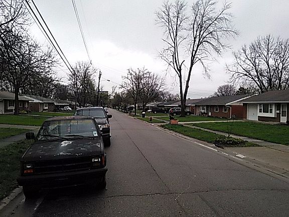 Exterior Neighborhood (street photo)