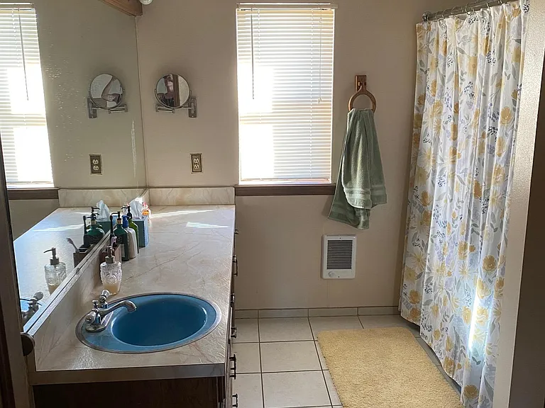 10320 N Kelley Ave — Photo 12