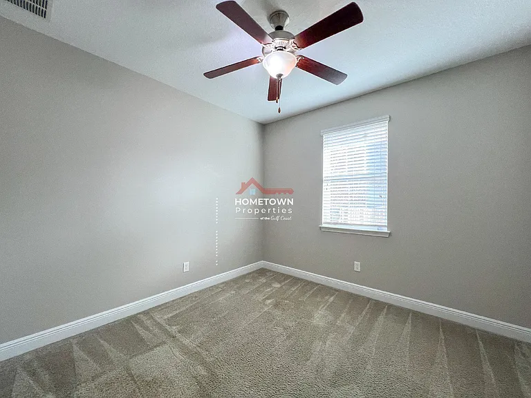 1467 W Shores Blvd — Photo 28