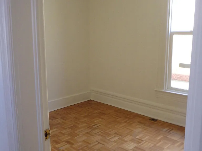 1290 Race St — Photo 3