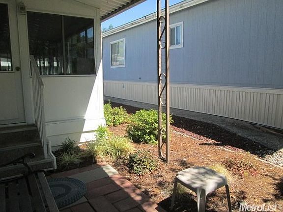 2nd image of 3765 Grass Valley Hwy Spc 219