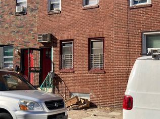 2932 N Rosehill St, Philadelphia, PA 19134