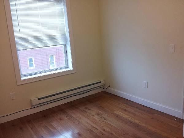 2nd image of 121 Wade St APT 3C