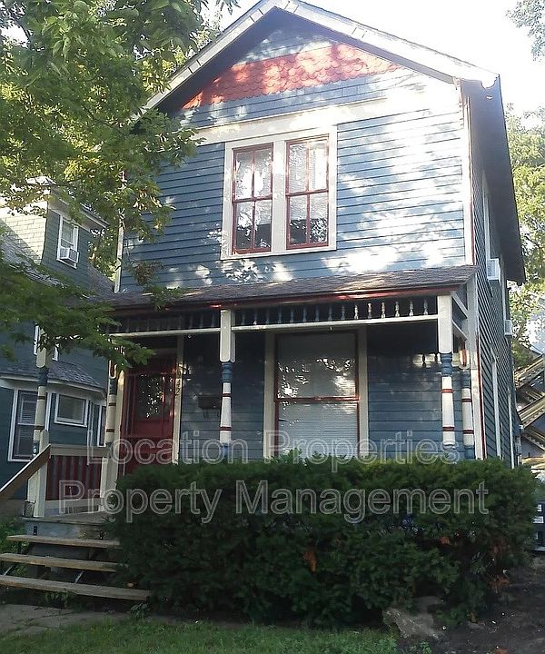 1st image of 942 Mississippi St