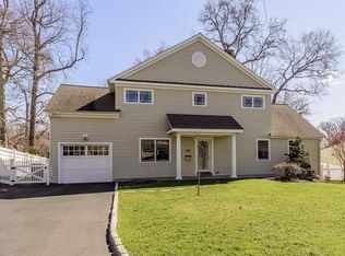 171 Highlawn Rd, Fairfield, CT 06824