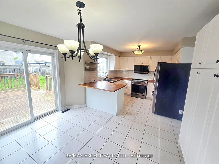 38 Shaina Ct #MAIN 2ND FLOOR — Photo 4