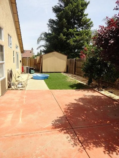 3 bed, 1850 sqft, $2,950 — Photo 2