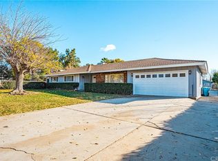 321 E County Line Rd, Calimesa, CA 92320