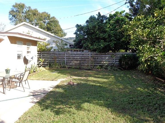 4th image of 2644 Nassau St