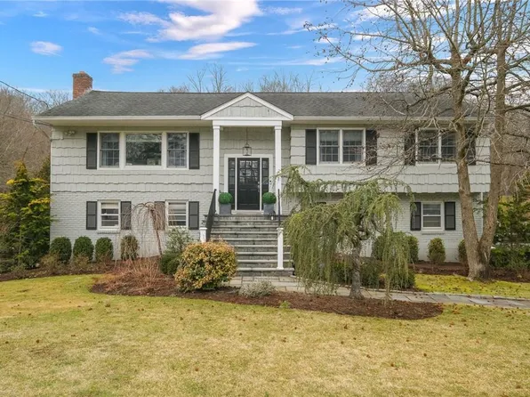 12 Pinehurst Drive, Purchase, NY 10577