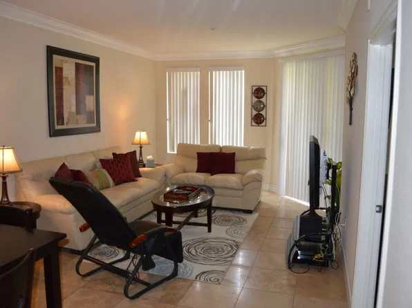 220 E Flamingo Rd, Las Vegas, NV