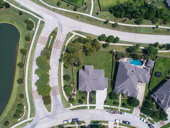 5th image of 12903 Tamarack Bend Ln