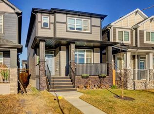 570 S Legacy Cir SE, Calgary, AB T2X 5J4