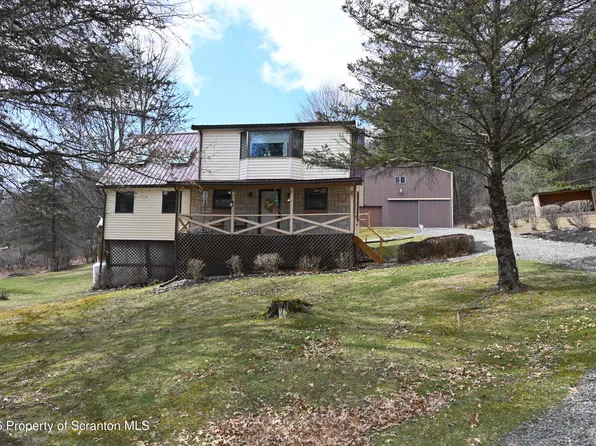 2289 Hunsinger Rd, Hallstead, PA 18822
