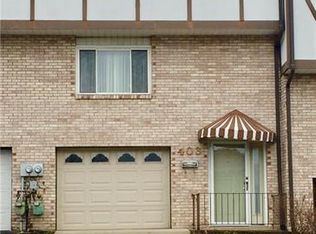 403 Rhodes Ave, West Mifflin, PA 15122
