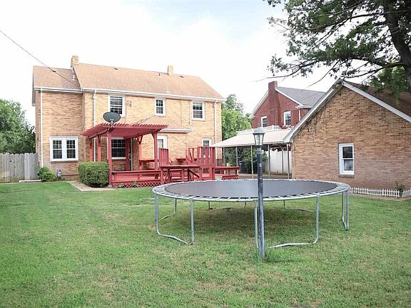 5th image of 1216 Indian Dr