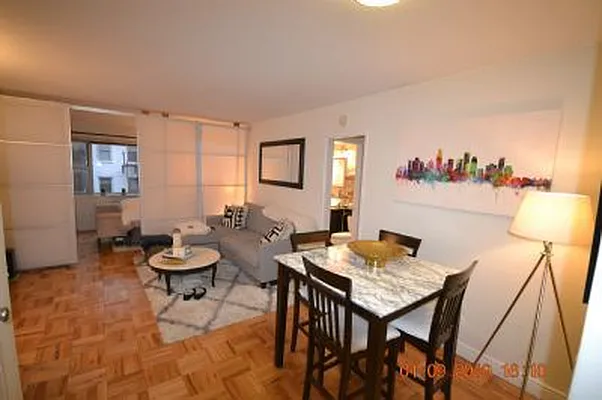 Rented by ArdorNY | media 19