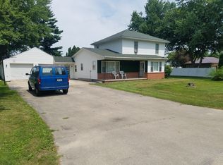 205 W 4th St, Tampico, IL 61283