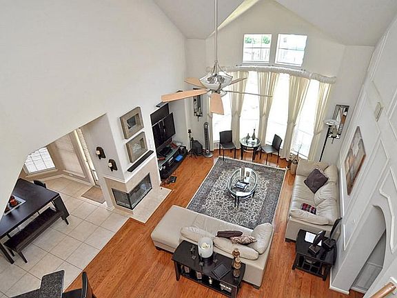3rd image of 2202 Tradewinds Dr