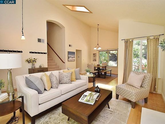 4th image of 2350 Lake Meadow Cir