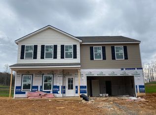 2326 Evarts Hill Dr, Kingsport, TN 37664