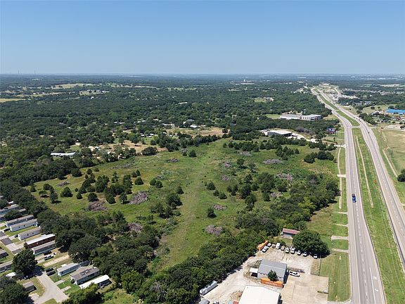 3rd image of 3516 E Highway 67