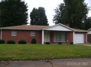 49 Cambridge Dr, Granite City, IL