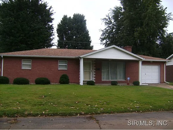 49 Cambridge Dr photo 1