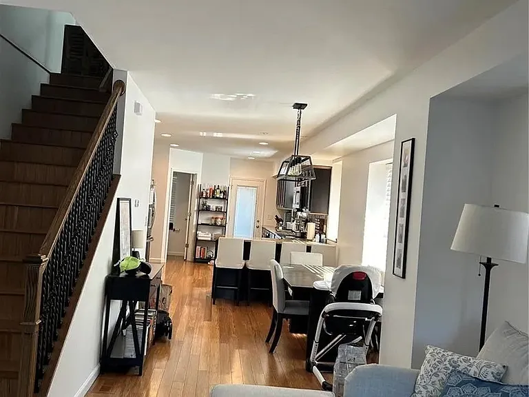 4145 Tyrolean Ave #B — Photo 2