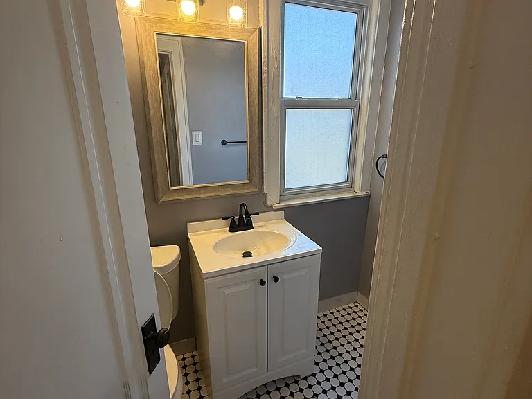 17305 McIntyre Ave — Photo 22