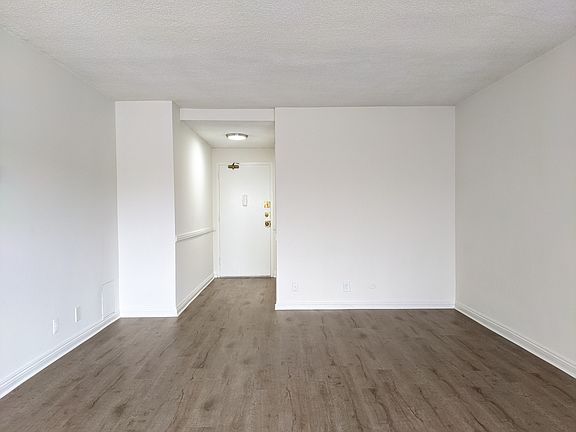 2nd image of 123 S Hayworth Ave APT 306