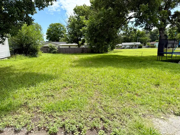 912 N 12th Ave, Humboldt, TN 38343