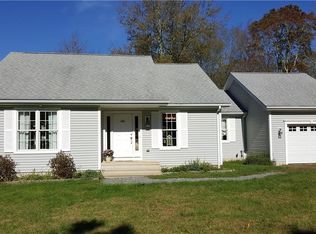 75 Holmes Rd, East Lyme, CT 06333