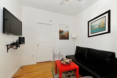 Rented by Eisenberg Exclusives