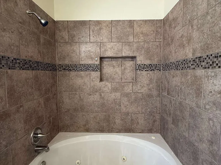 12000 Ivory Gate Way — Photo 27