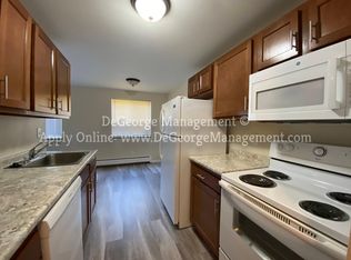 4 Titus Ct, Rochester, NY 14617