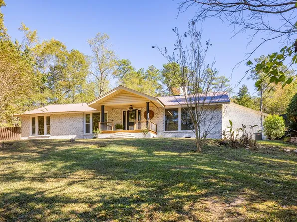 421 Lee Road 439, Salem, AL 36874