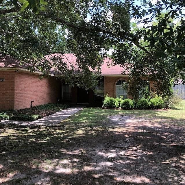 226 Lake Village Blvd, Slidell, LA 70461 Zillow