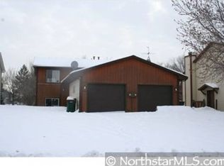 1206 Cheery Ln NE, Columbia Heights, MN 55421