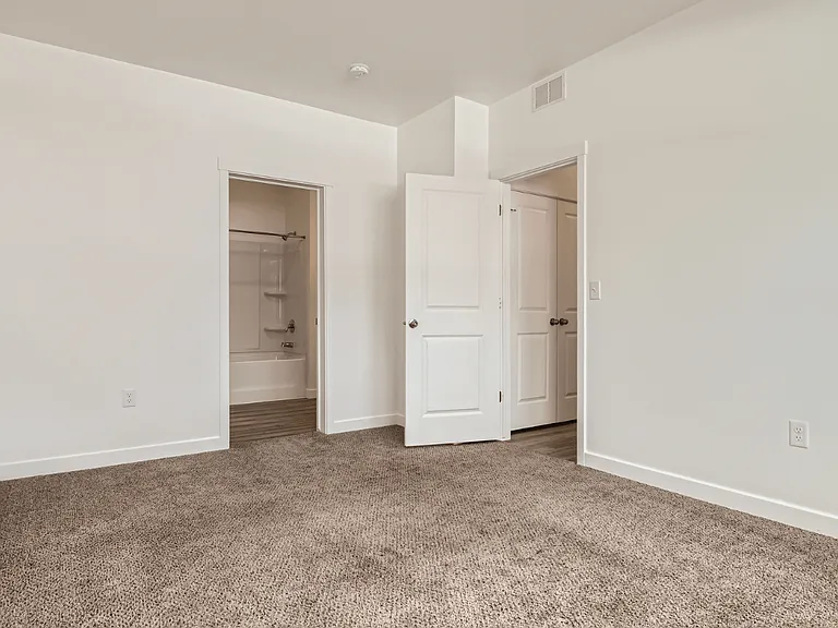 Eversage Apartments — Photo 59