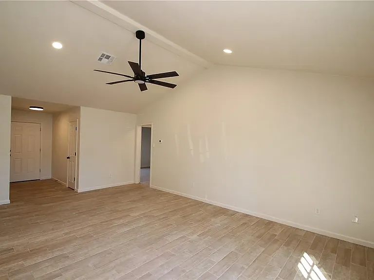 1601 SE Audry Ln — Photo 21