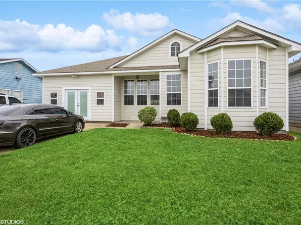 13030 Maple Wood Dr, New Orleans, LA 70129