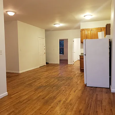 Rented by The Brokerage Group LLC | media 19