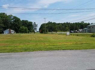 522 Route, Berkeley Springs, WV 25411